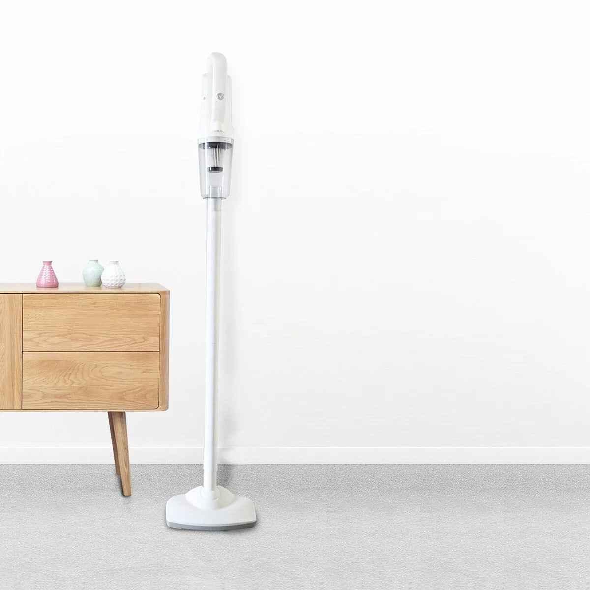 XPower VC4 4In1 Cordless Vacuum Cleaner 6000mAh Battery - White XPower VC4 4In1 Cordless Vacuum Cleaner 6000mAh Battery - White